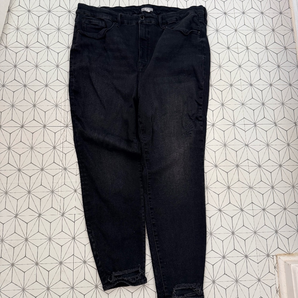 Good American Ripped Black Jeans Size 24 Plus size Curvy Stretchy